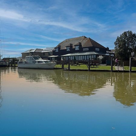 The River Haven Hotel Rye Exterior foto